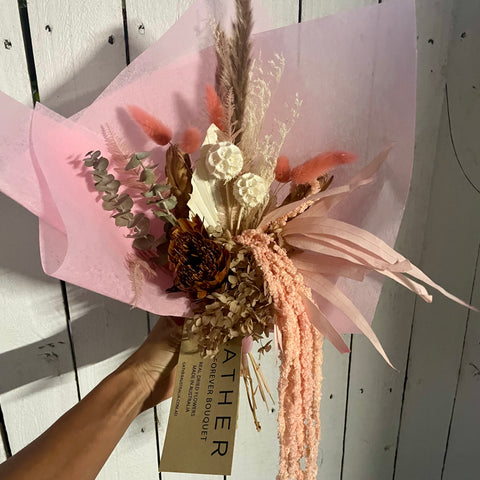 Dried Flower Bouquet | Peoni Pinks