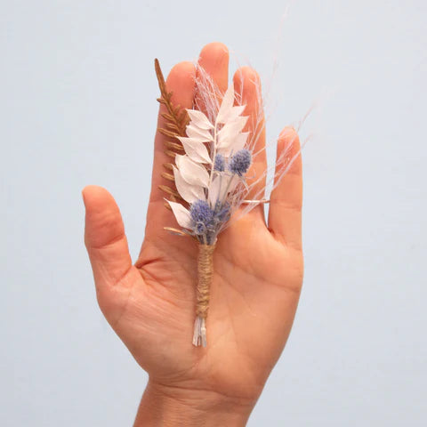 Boutonnières | Click to choose collection